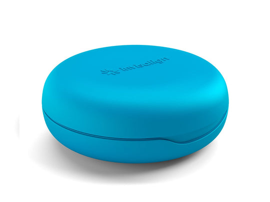 Estuche para aligners transparentes Invisalign para avance mandibular